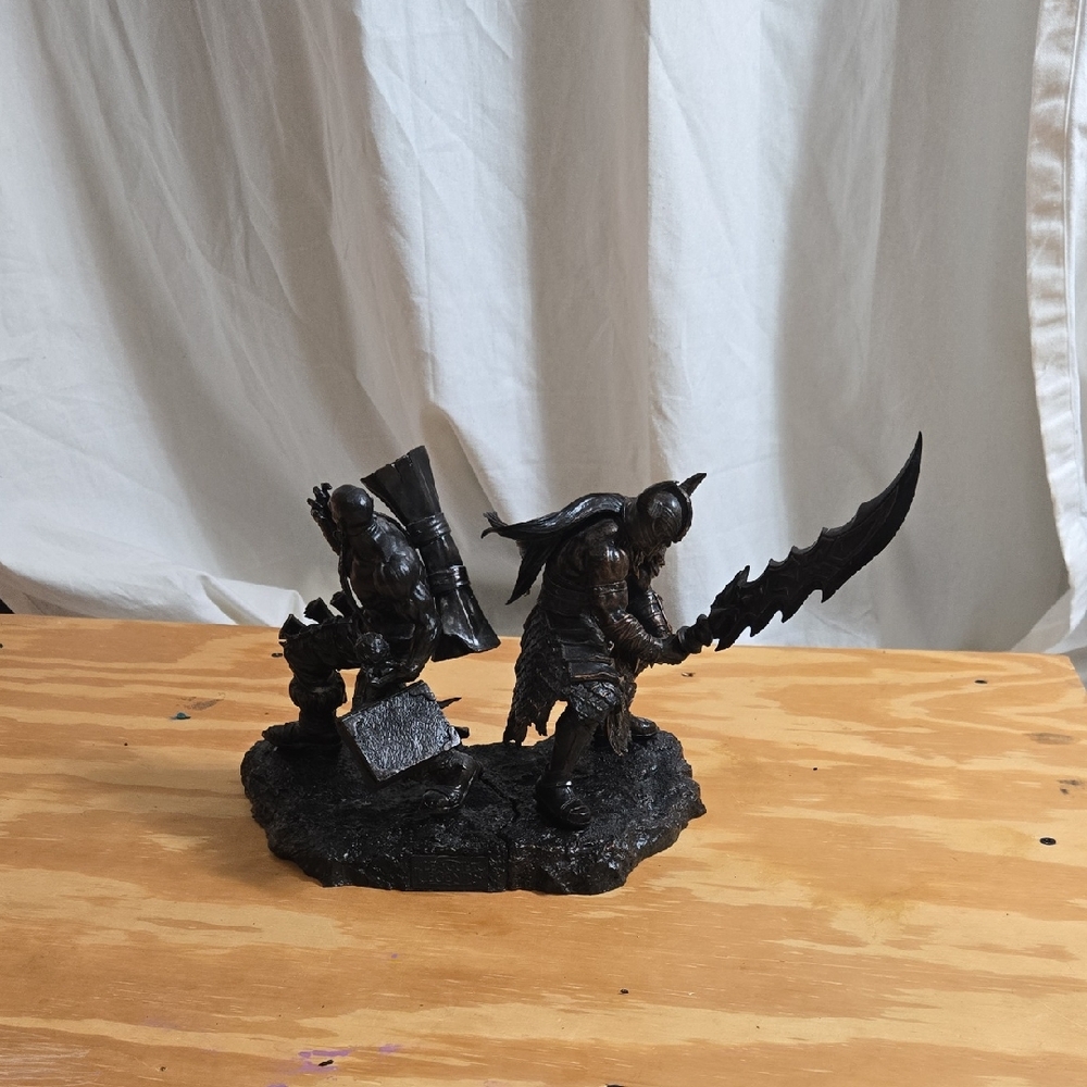 League Of Legends Ryze And Tryndamere Limited Edition Statues